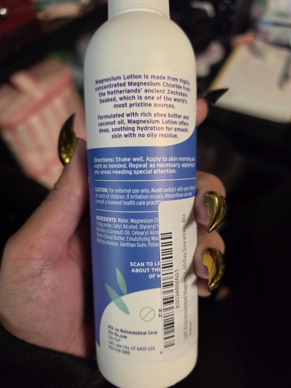 LIFE-FLO Magnesium Lotion - New, Improved Magnesium Chloride from Zechstein Seabed - Soothes Muscles, Joints When Massaged into Skin - Great for Kids, Hypoallergenic, 8oz Pack of 1, Vanilla