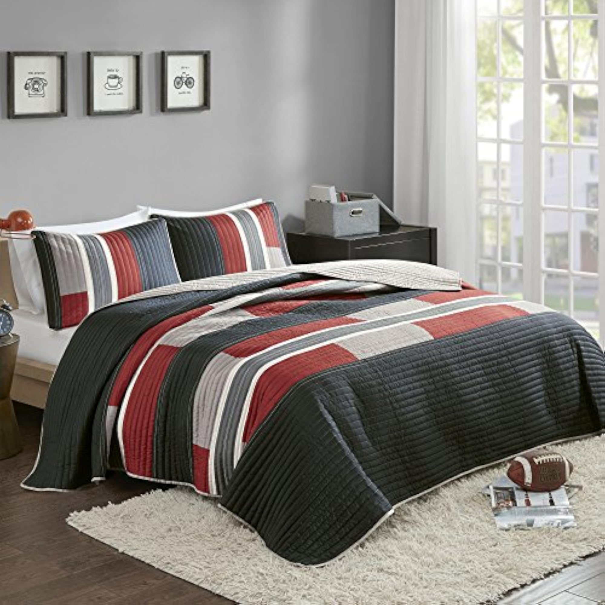 Casual Black/Red Mini Quilt Set, 3 Piece Kids Bedding
