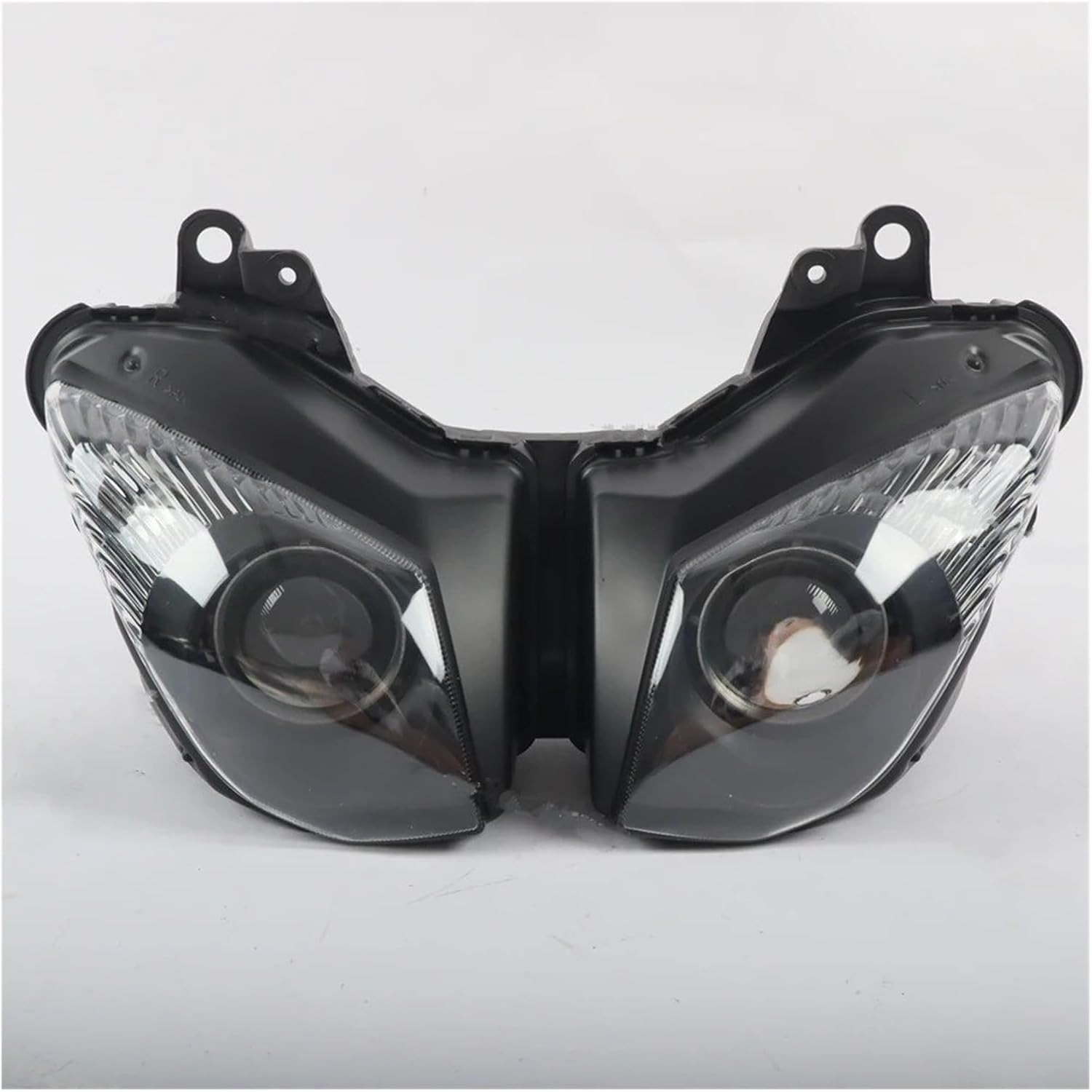 自動車のテールランプ テールライトリアライトトラバース用 2018 2019 自動車のテールランプ テールライトリアライトトラバース用 2018 2019