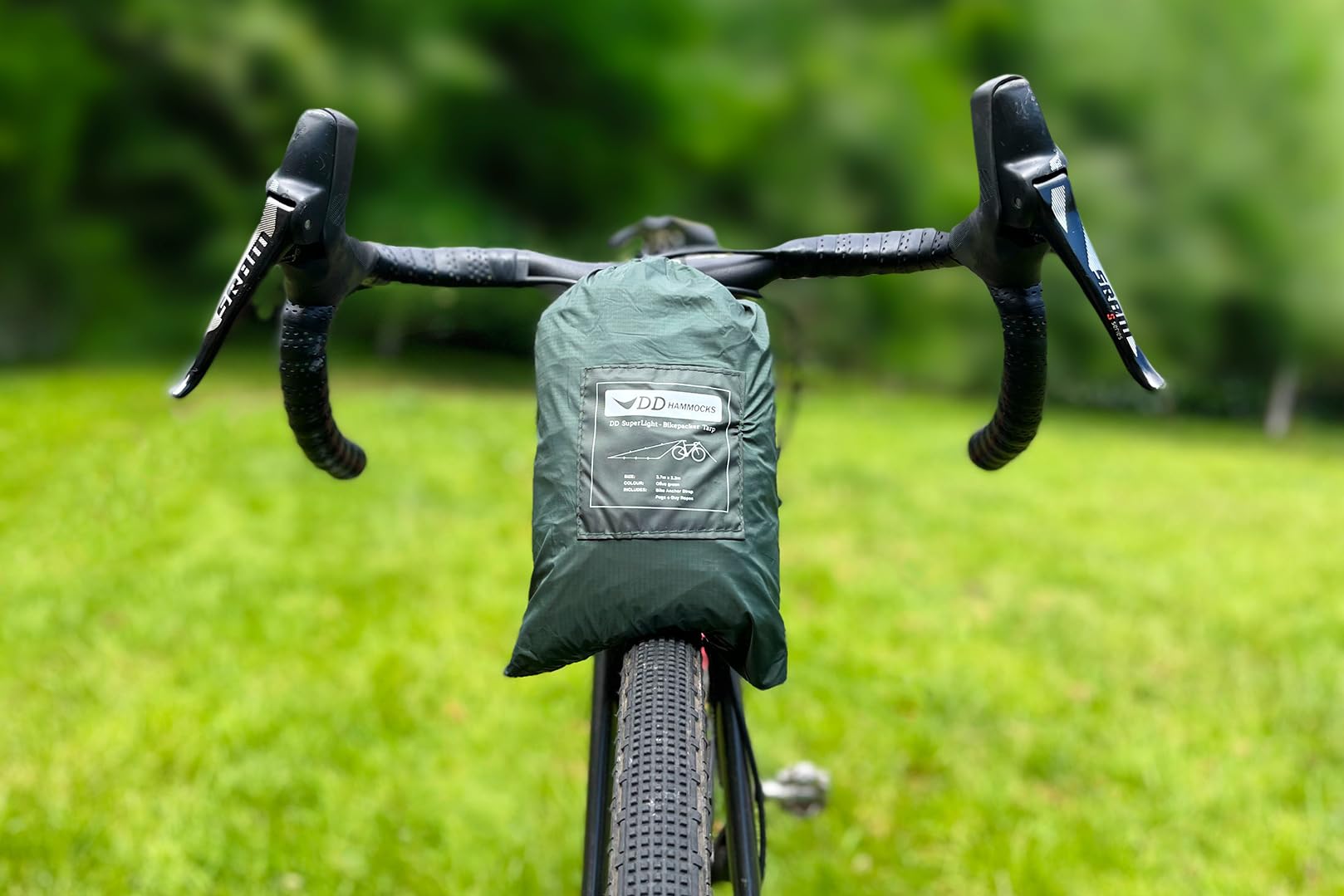 DD Hammocks - DD SuperLight Bikepacker plandeka – ultralekka 1-osobowa kompaktowa osłona survivalowa do pakowania roweru i przygody solo
