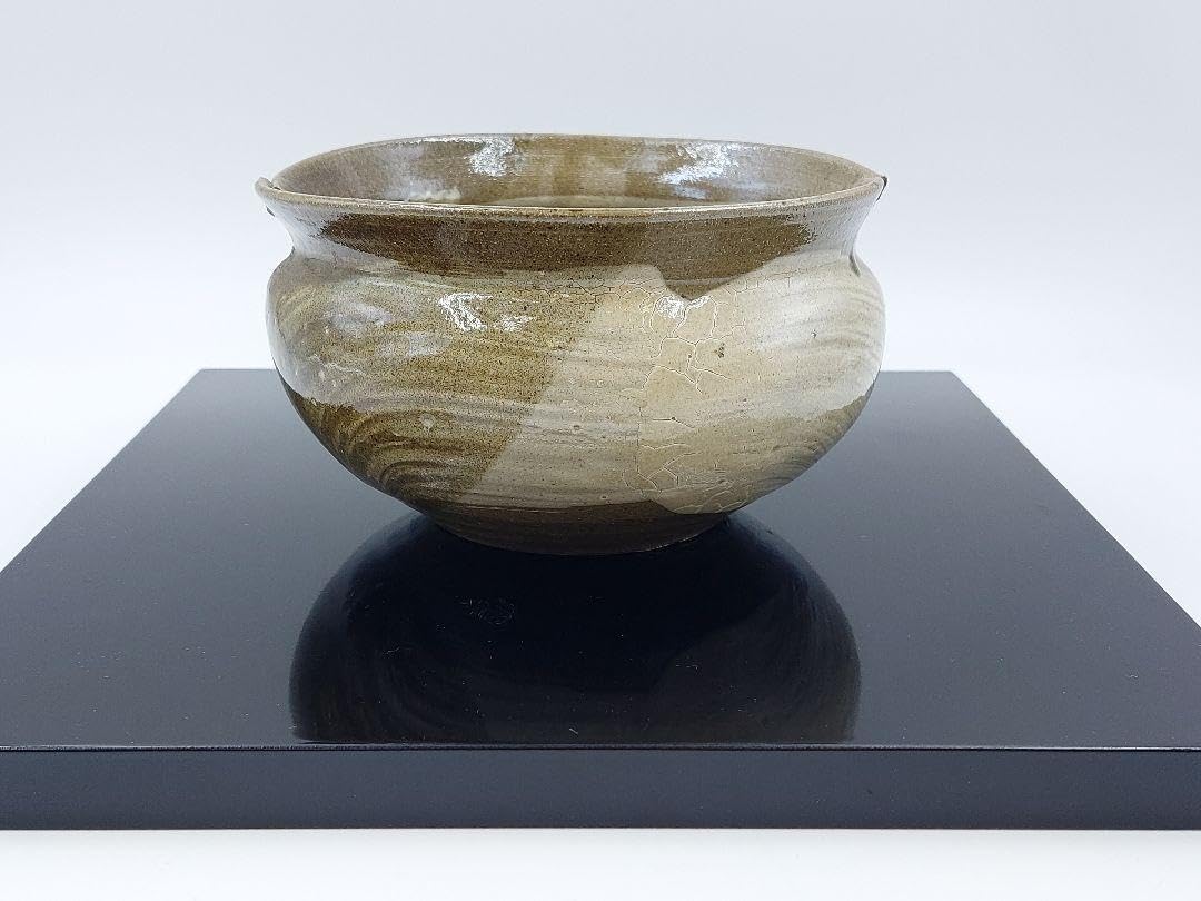 Korean Living National Treasure of Korea Tea Utensils, 100 Han Feng Mongyeong Kiln, Diameter 6.2 inches (15.8 cm), Antique Art, Comes in a Box