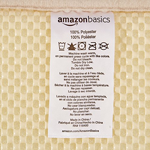 AmazonBasics Memory Foam Bathmat - 46 x 71 cm, Beige