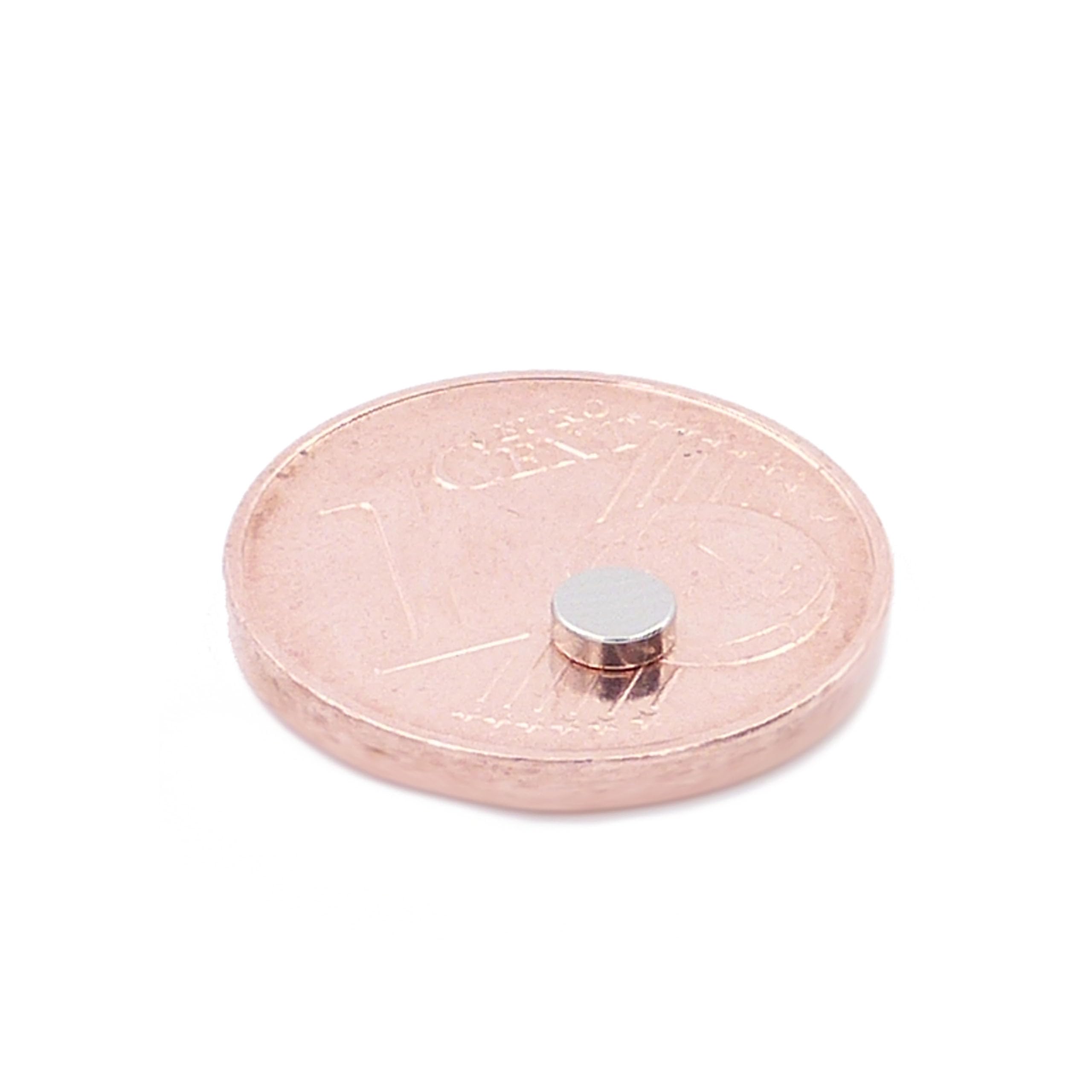 Aprilheld 10 Disc Magnets 3 x 1 mm N52 Strongest Class Neodymium Magnets Extra Strong Power Magnet for Notice Board, Whiteboard, Photo, Fridge Mini Magnetic Disc