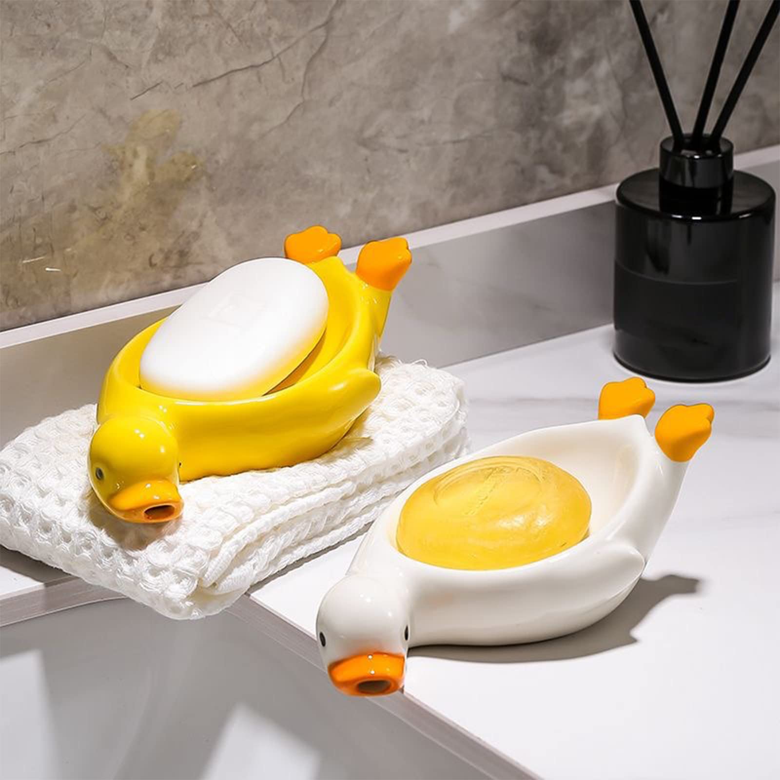 Duck Shape Self Draining Soap Dish - Cute Soap Holder For Bathroom, Kitchen, Shower, Waterproof & Non-Slip