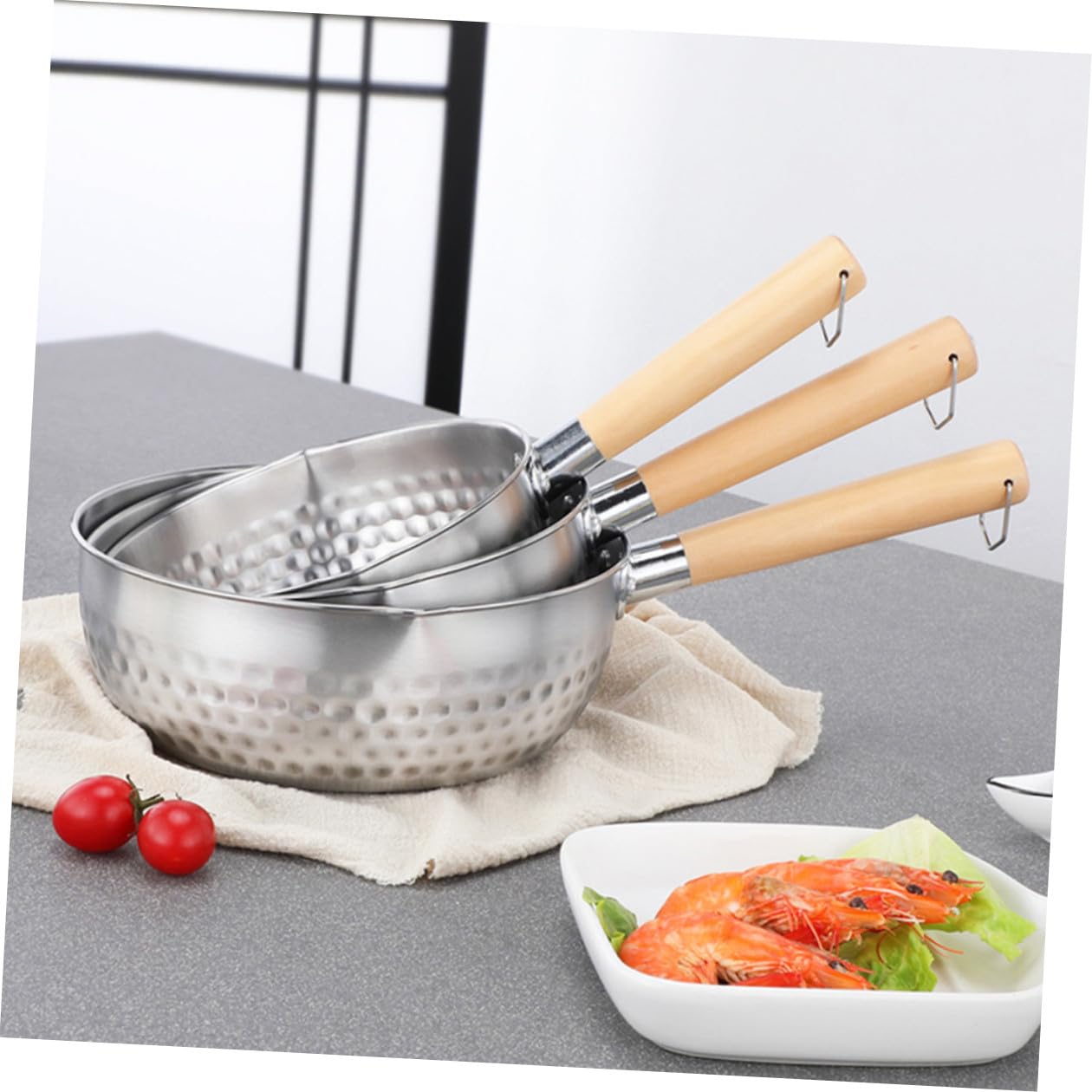 Edelstahl Kochtopf mit Deckel, Silber, für Nudeln und Suppe | Instant Nudeln und Babybrei, Hitzebeständiger Griff, Doppelter Ausguss, Vielseitig