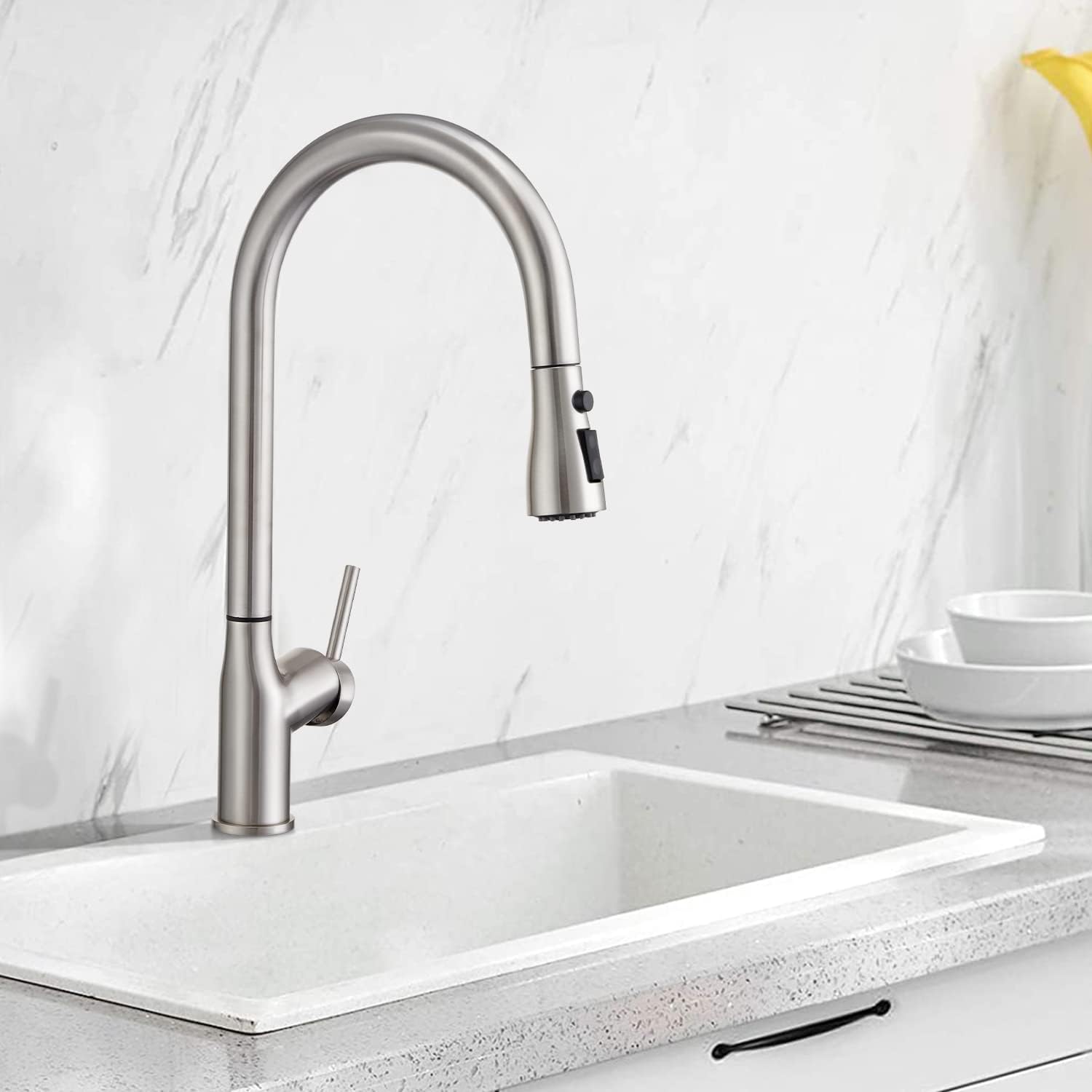 Kitchen Faucets with 10'' Deck Plate, ARRISEA Kitchen Sink Faucets with Pull Down Sprayer, Single Handle Stainless Steel Matte Black Faucet for Kitchen Sink Suit to 1 or 3 Holes