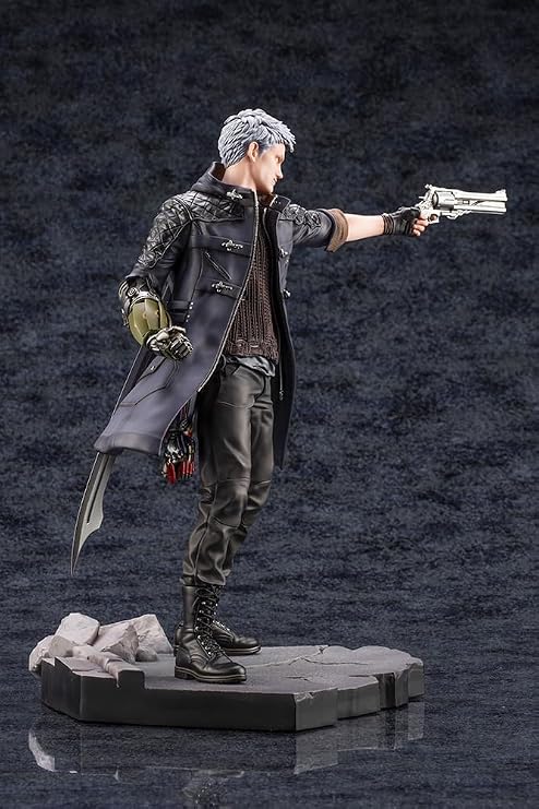 Kotobukiya Devil May Cry 5: Nero ARTFX J Statue