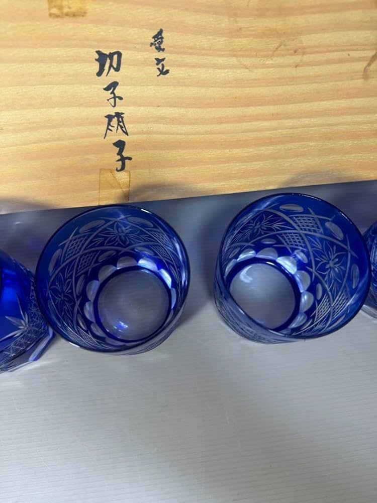 2176 愛文　切子硝子　グラス　5客　未使用 Amazon.co.jp: 愛文 切子硝子 グラス 5客 : ホーム＆キッチン