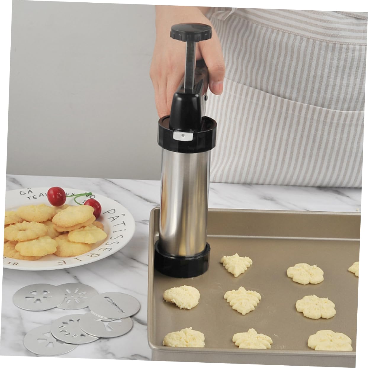 Cabilock 2 Piezas Herramienta de Prensado para Galletas Inoxidable con Boquillas y Moldes para Repostería Ligera y Desmontable para Cocina y Cafetería