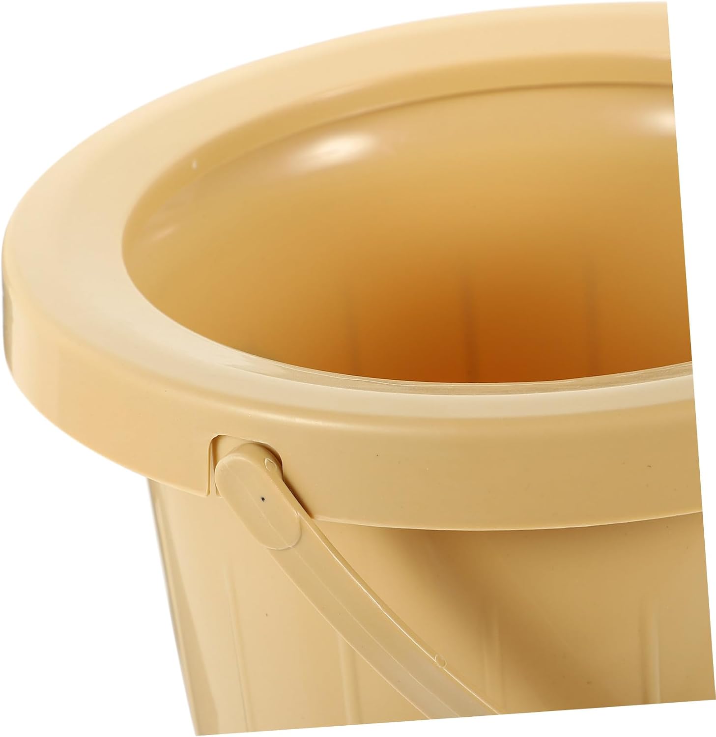 1pc Portable Potty Training Toilet Seat Boys and Girls Urinal Female Urination Device Bedpan Spittoon Portable Adult Potty