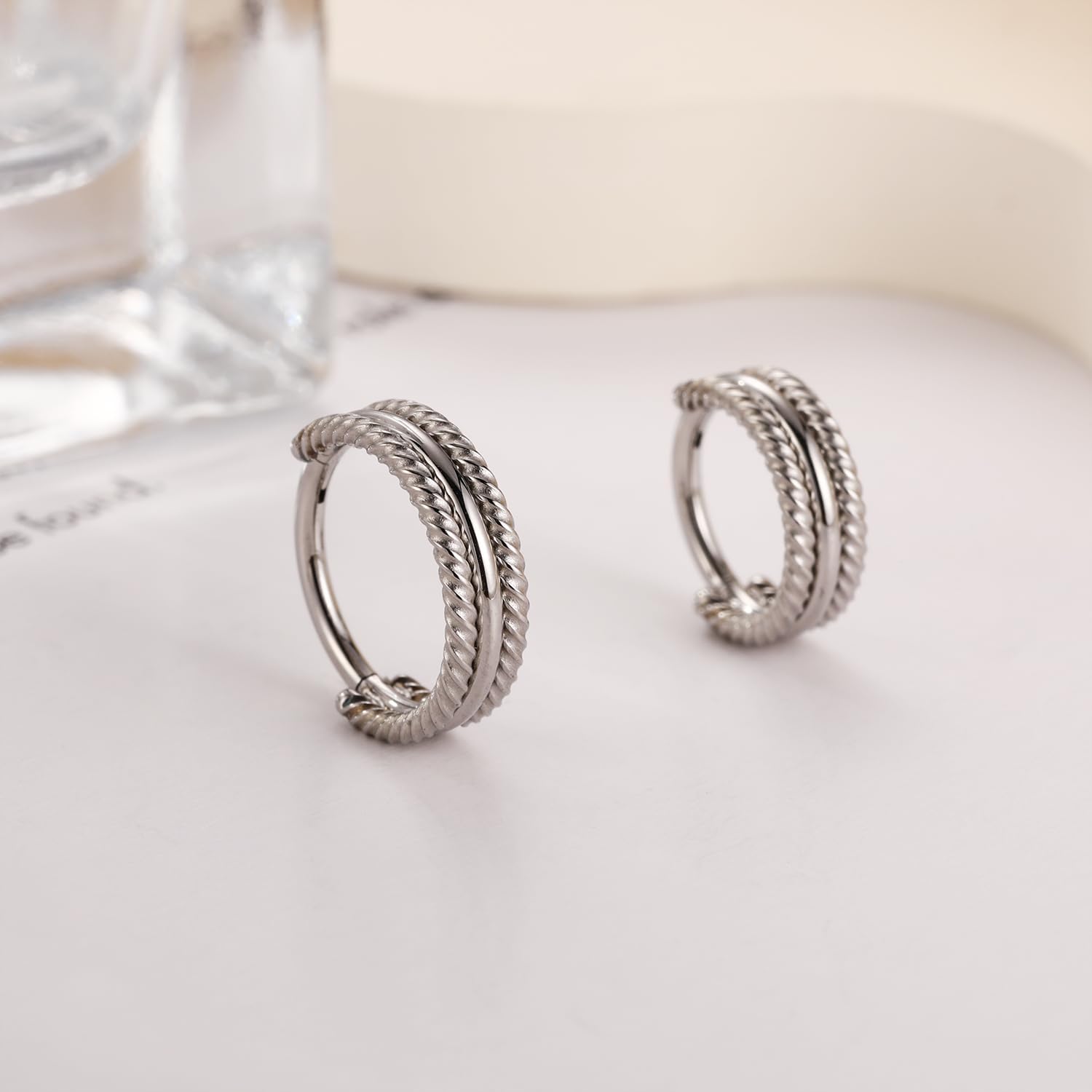Twisted Nose Hoop Ring 316L Surgical Steel Conch Cartilage Helix Earring 16G Tragus Rook Daith Septum Piercing Jewelry 8mm 10mm for Women Men