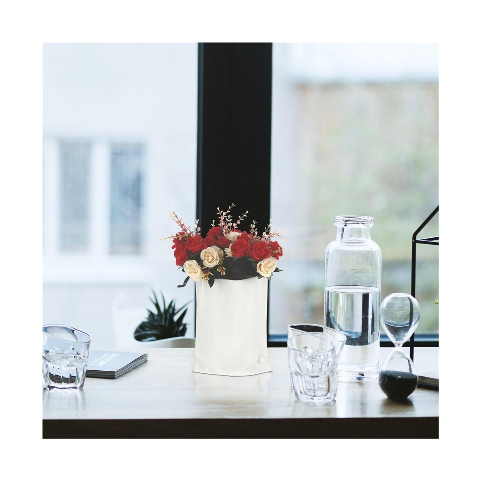 Vasen für die Wohnzimmerdekoration Keramikvase, milchweiß, Desktop-Blumenbehälter, Ornament, kreative faltige Taschenform Fürs Wohnzimmer