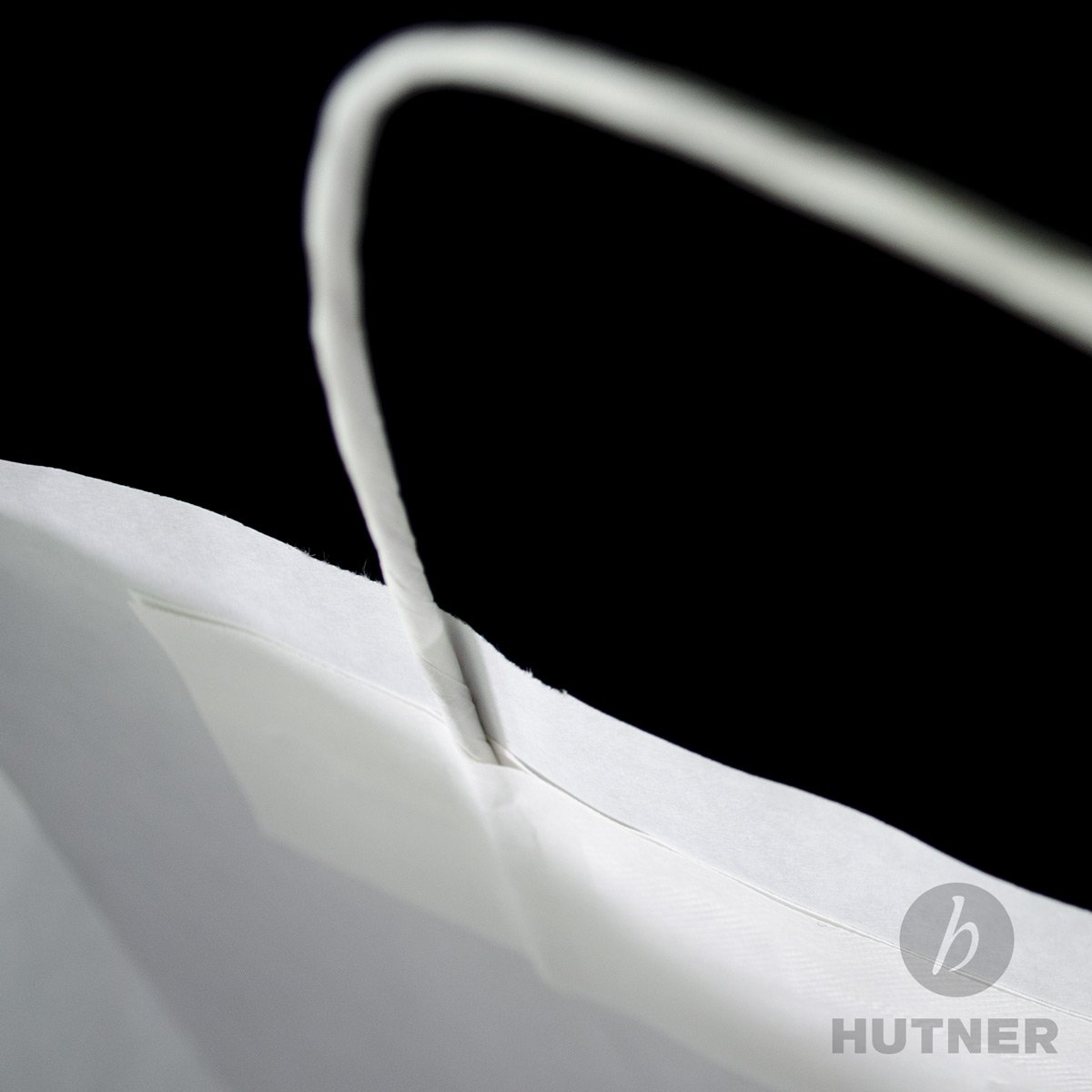 Papiertüten weiß mit Kordel-Henkel I 250 Stk. 22+10x28cm I Papiertragetasche für Einzelhandel, Hochzeit, Geburtstag, TO-GO I Geschenktüten aus Kraftpapier I HUTNER