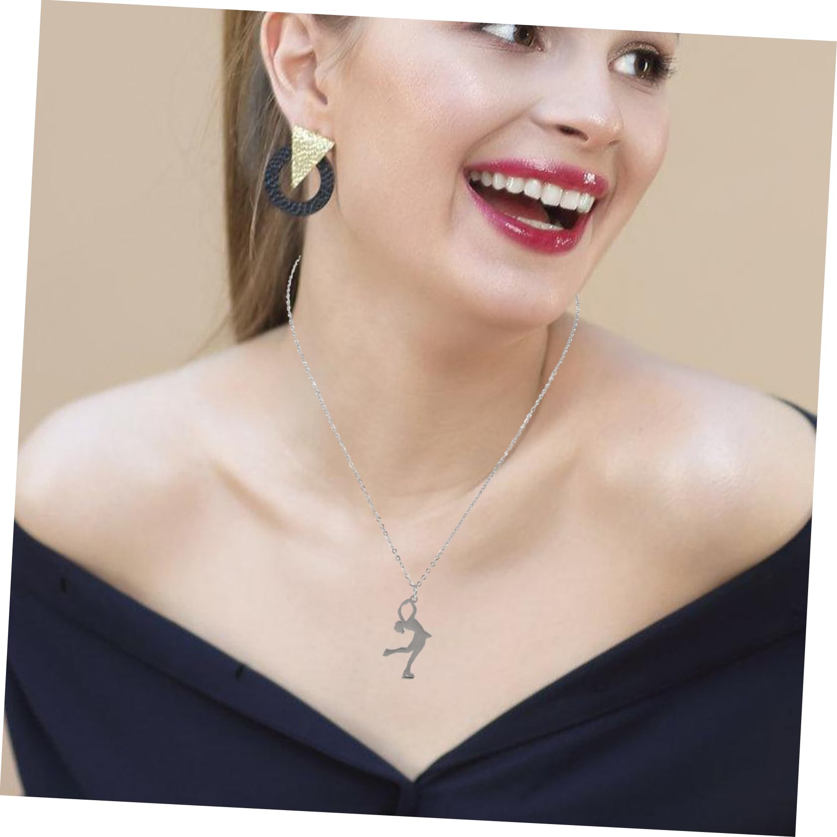 Pendentif Gymnastique en Acier Inoxydable Collier Métal Mixte Chaîne de Cou