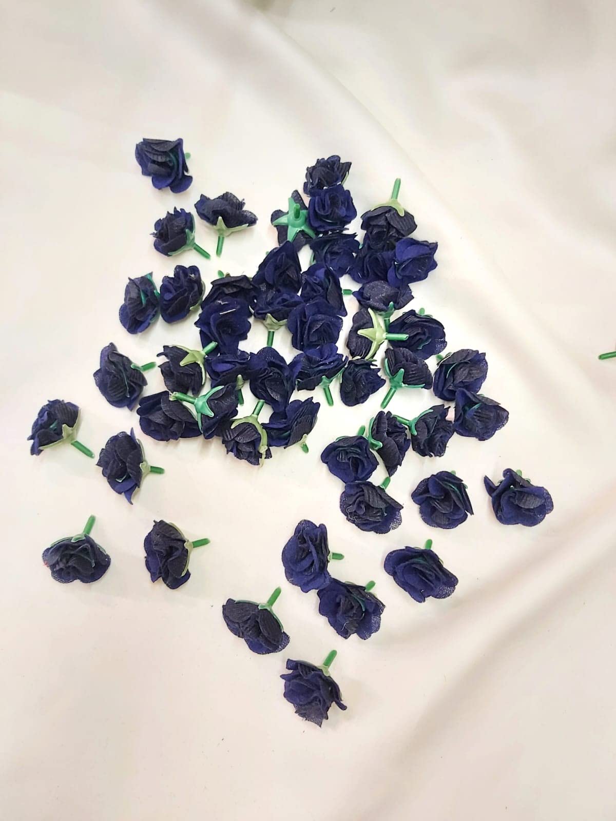 SATYAM KRAFT 50 Pcs Small Beautiful stemless Artificial Flowers Roses for Decorating Purposes Home, Living Room, Office Decor, Festival, Pooja Room(Pack of 50) (Cream)(Fabric) (B09Y245MKW) Amazon Price History, Amazon Price Tracker