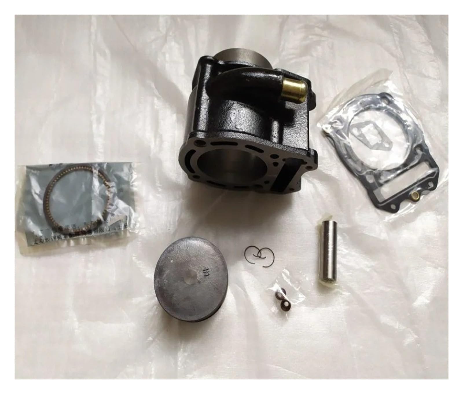 Zestaw Cylindrów Otwór 72mm Pasuje Do ChunFeng Chłodzony Wodą CF250 CN250 CH250 CFMOTO Skutera ATV Gokart 1 Głowice cylindrów Zestaw Tłoka Cylindra