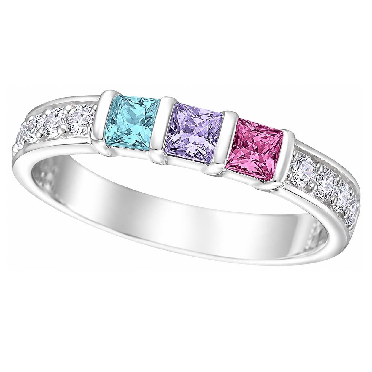 Princess Mothers Ring with Side Stones