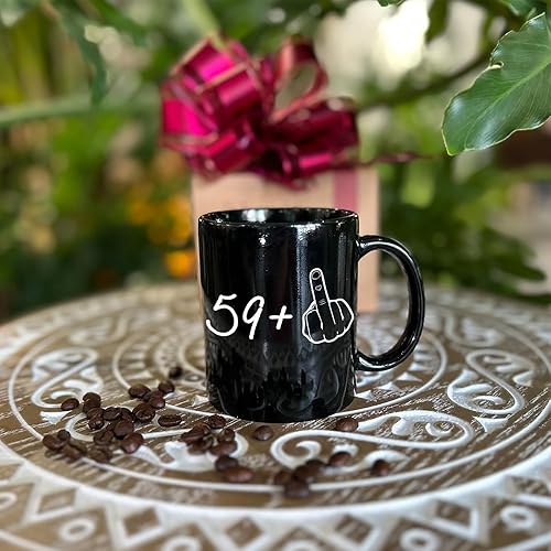Miniatura 3 de Divertida taza de café con el dedo medio 59 + 1, divertida taza de 60 cumpleaños, regalos para mujeres, hombres, papá, mamá, marido, esposa, abuela,