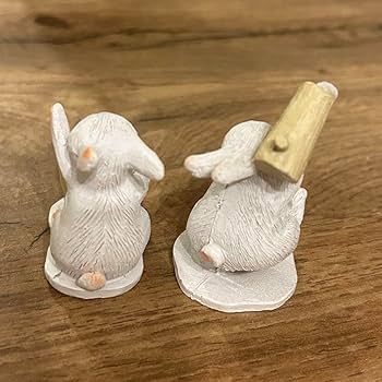 Amazon.co.jp: ナチュラルキッチンお月見 餅つきウサギ オブジェ