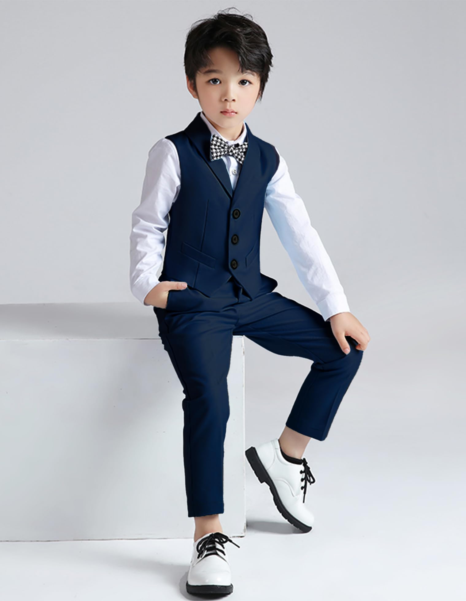 LOLANTA Costume Formel 5 pièces pour Garçons, Costume de Mariage et d'anniversaire, Tenue de Page Garçon, Gilet, Pantalon, Chemise, Nœud Papillon