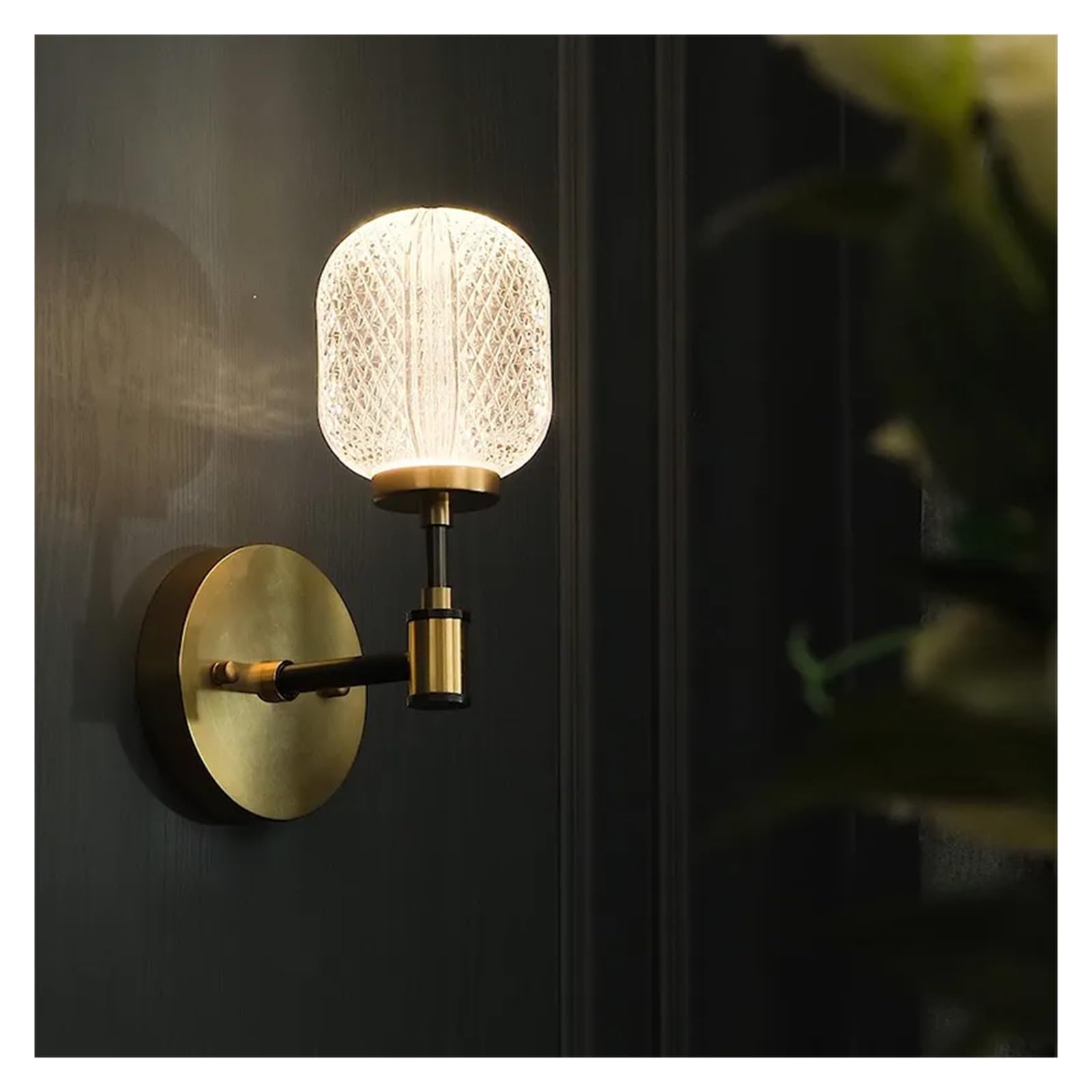 Lampada da parete di lusso a luce LED nordica Lampada da comodino moderna e calda per camera da letto Lampada da comodino per soggiorno Sfondo Decorazione da parete Mobili sospesi a parete, Lampada da