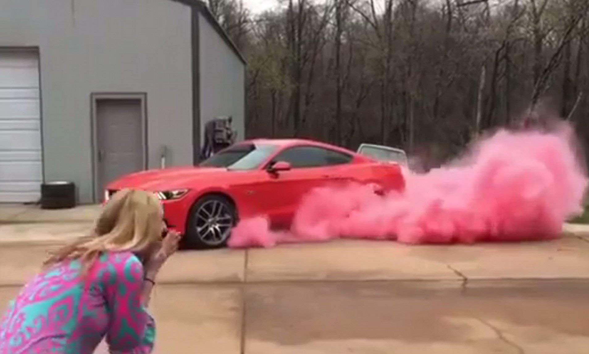Buy Girl Pink Gender Reveal Tire Burnout Powder Pack. Let Him Know It's