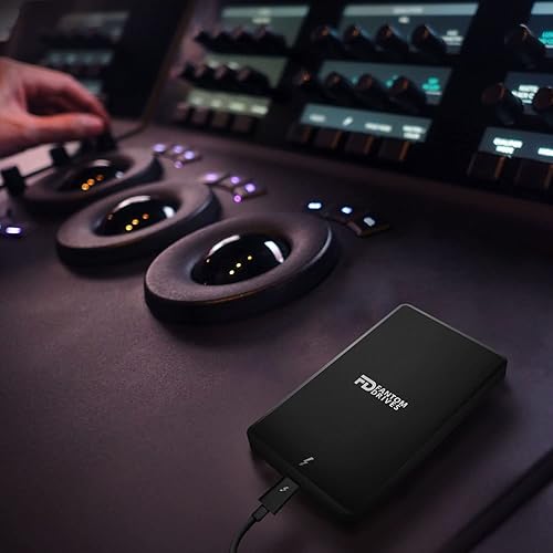 Miniatura 7 de Fantom Drives - Unidad de estado sólido portátil 3D NAND TLC de 4 TB - Thunderbolt 3 y 4 USB 3.2 Tipo-C - 2800MBs - Certificado Intel -TB3X-2300N4TB