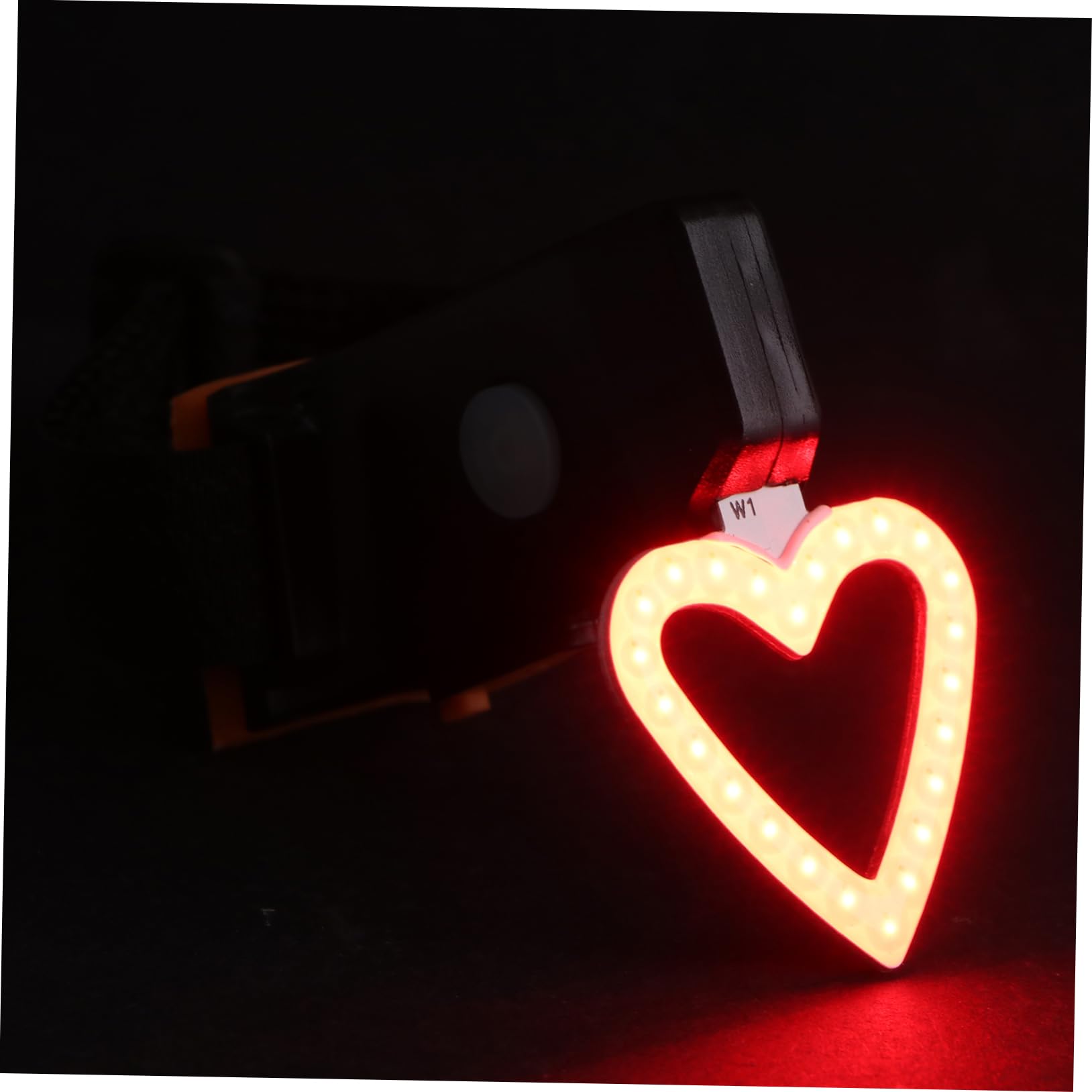 BESPORTBLE Cycling Tail Light Charging Mountain Bike Light Waterproof Led Bike Taillight Night Riding Safety Random