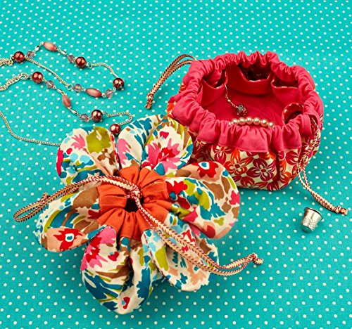 Straight Stitch Society Forget-Me-Not Jewelry Pouch Sewing Pattern #TOP2