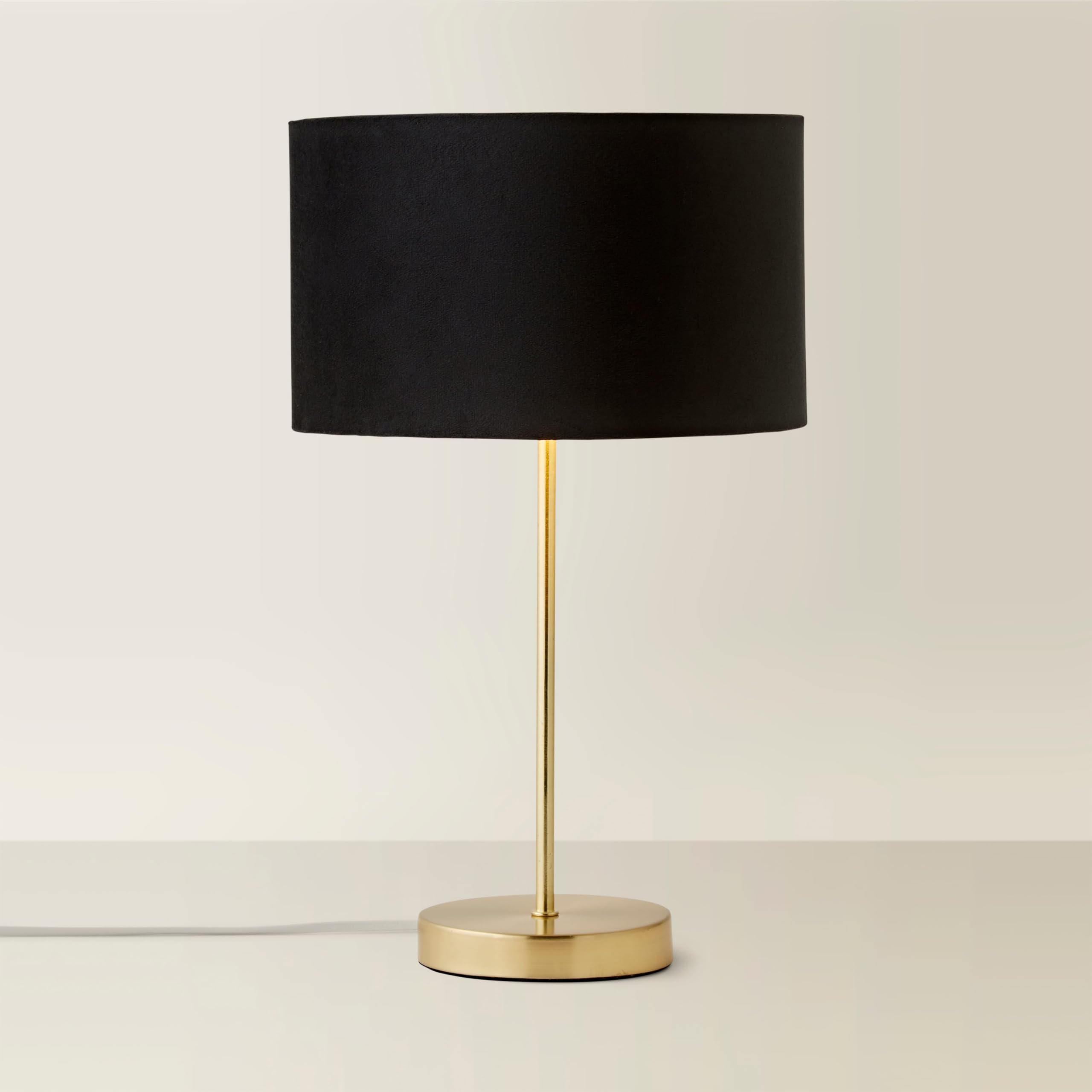 Valuelights Unisex Black Charlie Gold Stem Table Lamp W/ Velvet Drum W/ Gold Inner Lamp Shade In