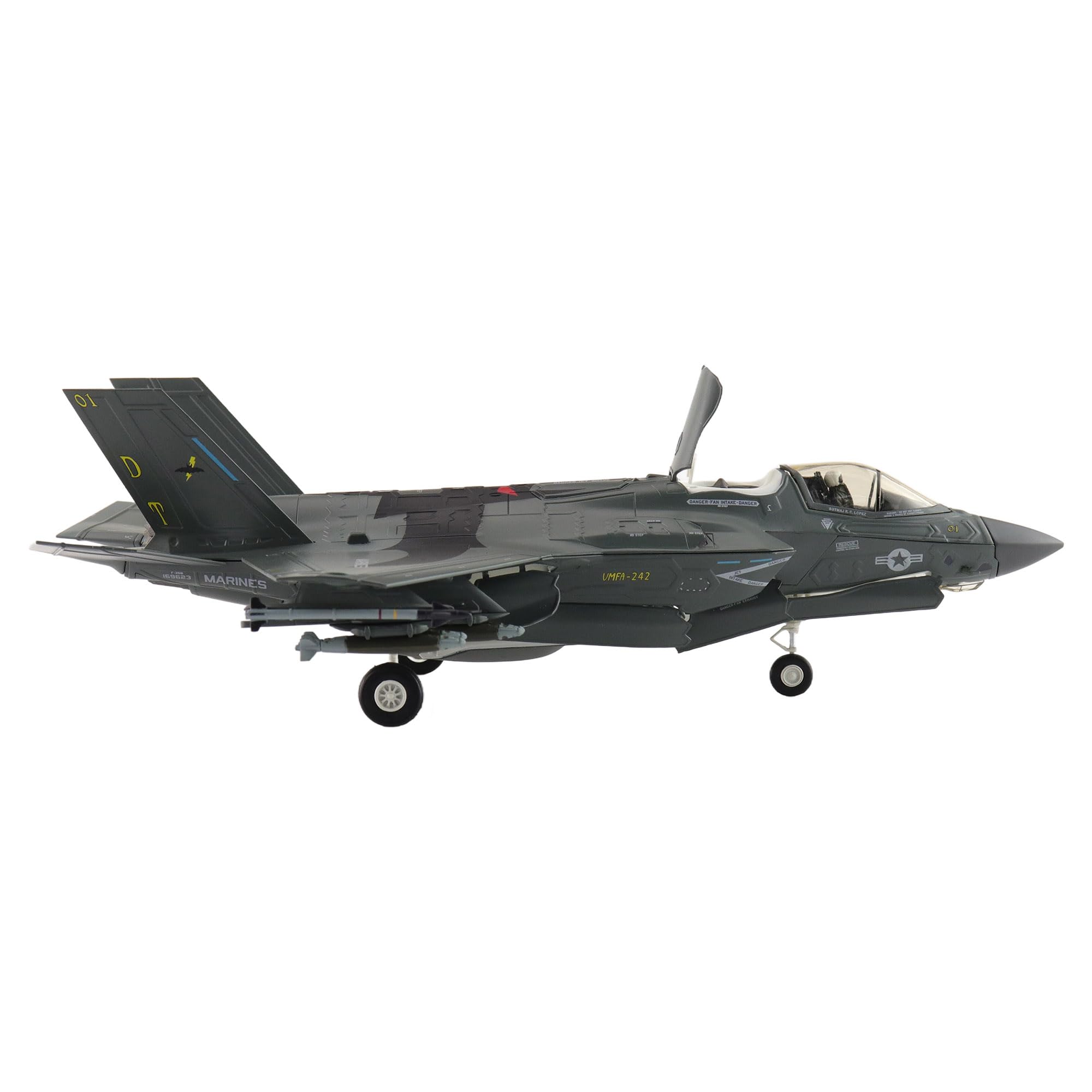 Amazon.co.jp: HOBBY MASTER 1/72 F-35B ライトニングII VMFA-242