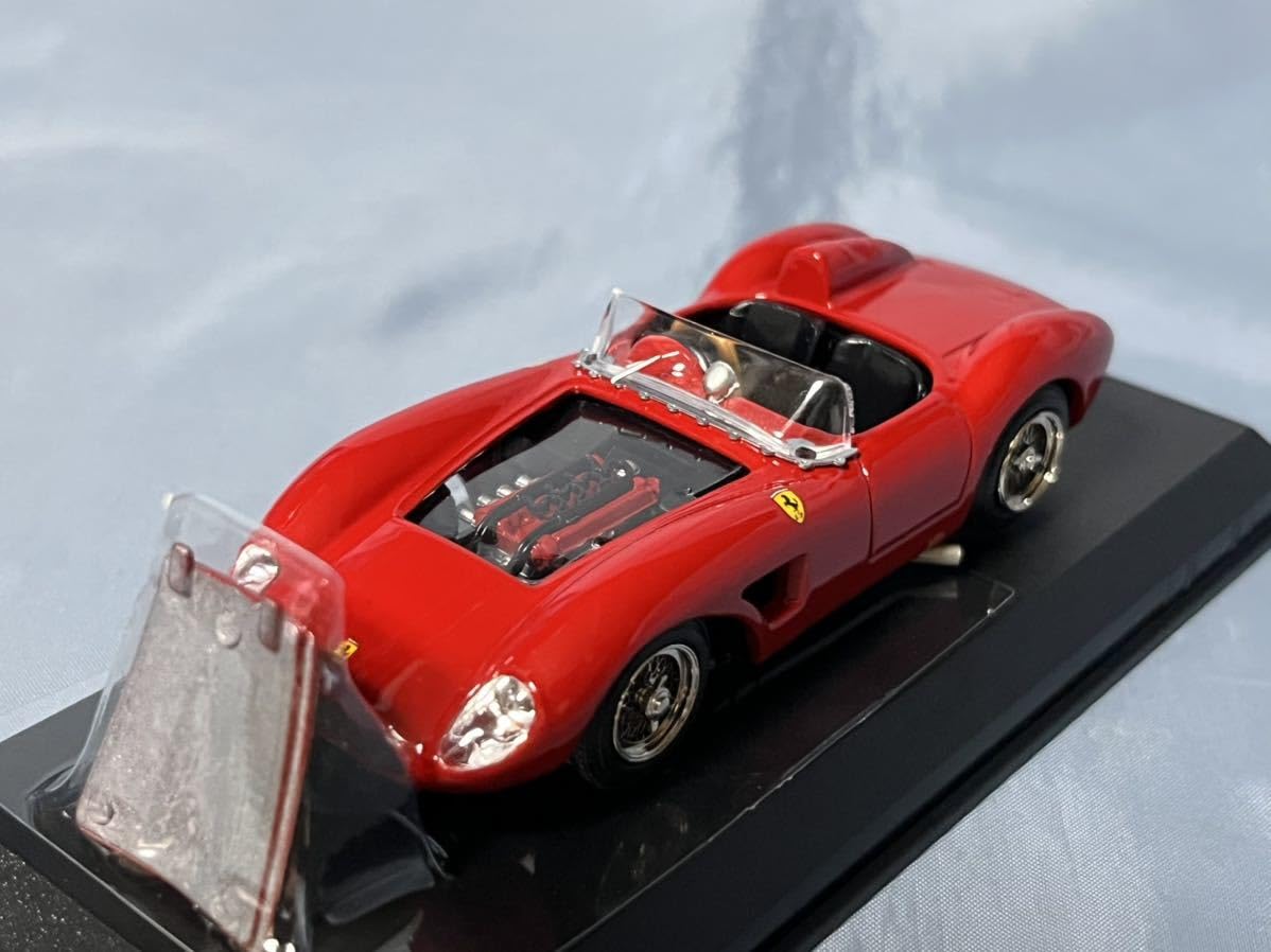 Amazon.co.jp: アートモデル製フェラーリ 500 TRC prova 1956年 1/43