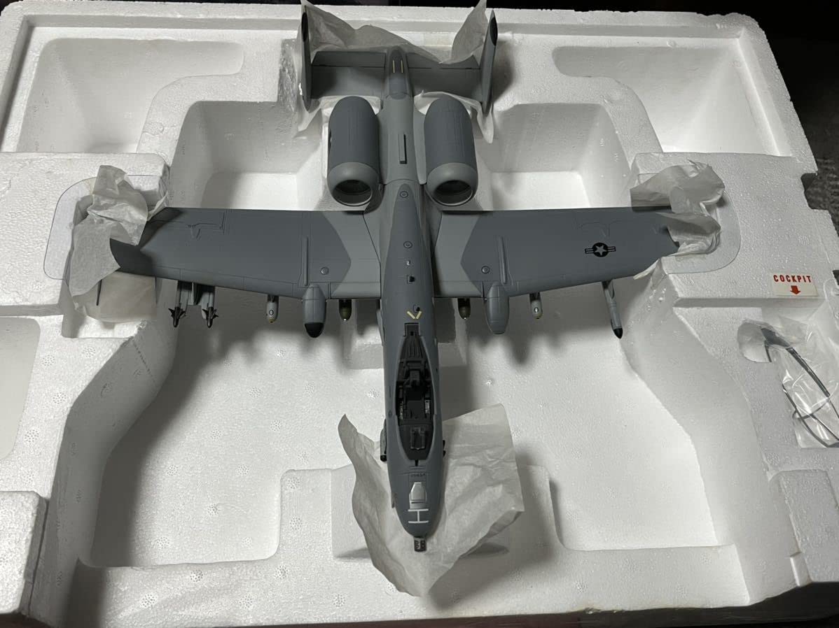 Amazon.co.jp: フランクリンミント製A-10 WARTHOG(ワードホッグ) 1/48