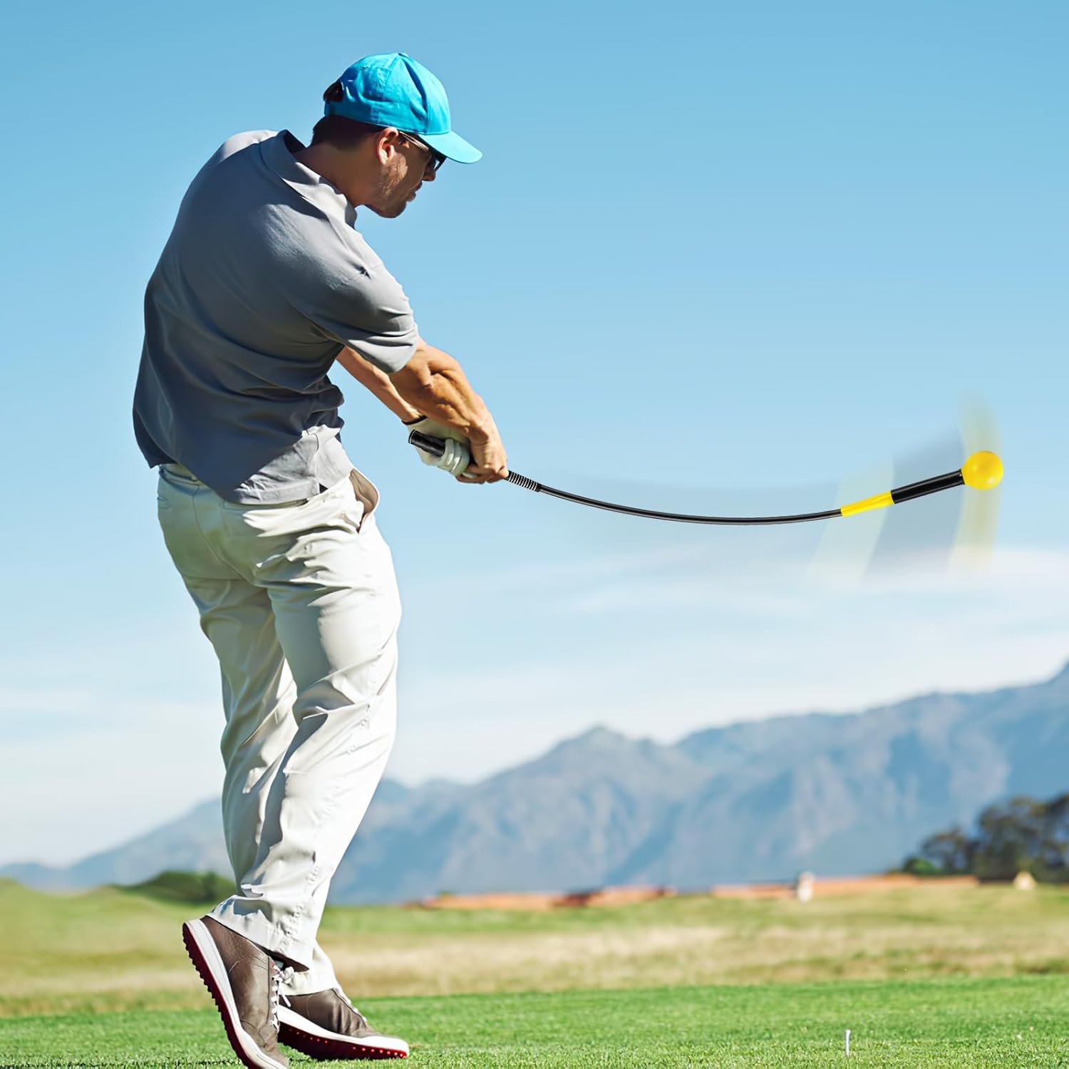 ULTIMATE Golf Swing Trainer, Heavy Warm Up Stick, Tempo Speed Flexibility Distance Balance Strength Training Aid, Right-Handed Ergonomic Golf Grip Trainer, Indoor & Outdoor Practice