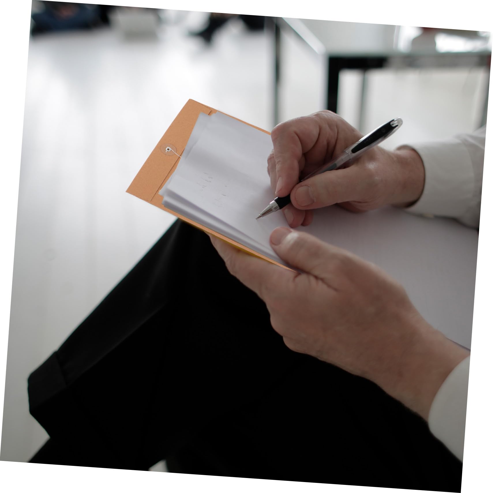 iplusmile 25piezas Cartera de Papel Kraft Organizador de Documentos Carta Carpeta de Archivos para Papelería de Oficina Bolsa para Documentos sobre Portafolios de Papel Kraft Unidades