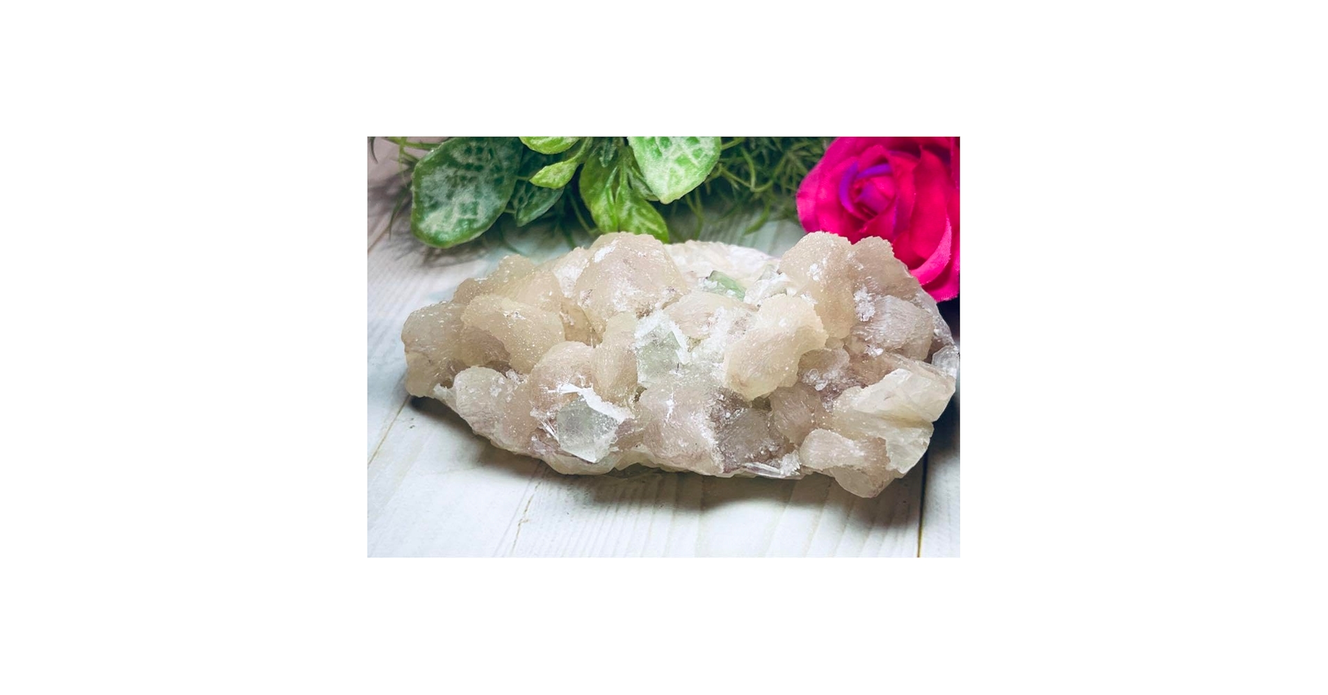 天使の水晶✨　グリーンアポフィライト　原石　魚眼石　スチルバイト　クラスター Amazon.co.jp: 天使の水晶 グリーンアポフィライト 原石 魚眼石