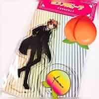 カラフルピーチ　アクリルスタンド　うり　しまむら カラフルピーチ うり アクリルスタンド しまむら - メルカリ