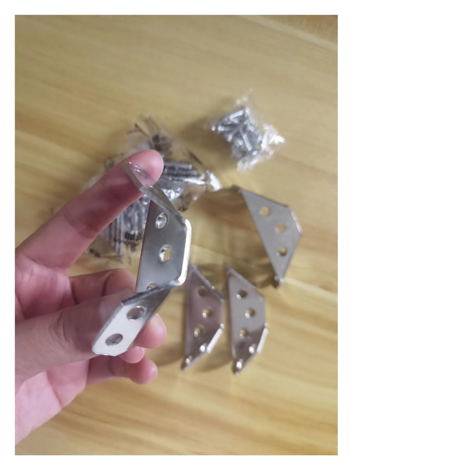 Staffa triangolare da 4-60 pezzi con viti Connettore di supporto for mensola for mobili Staffe angolari Connettori sospesi(Silver 60pcs)