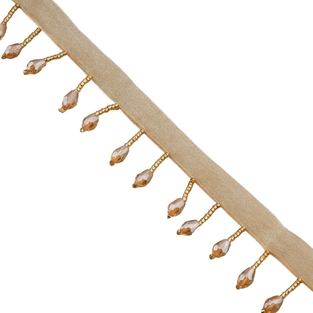Bordure en dentelle avec perles de verre pour embellir sans effort vos rideaux et tissus