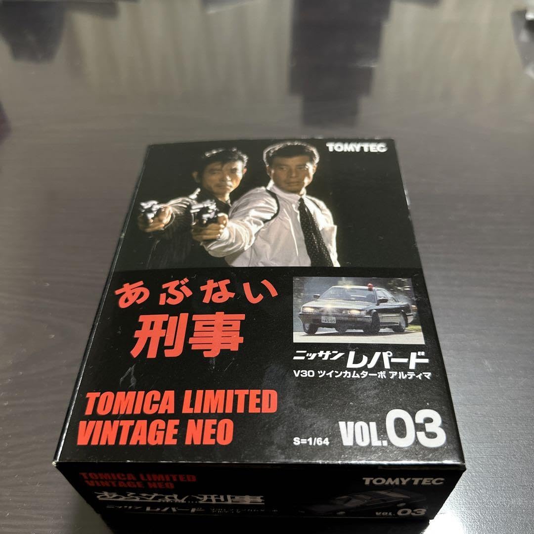 Amazon.co.jp: トミカリミテッドヴィンテージ ネオ あぶない刑事03 