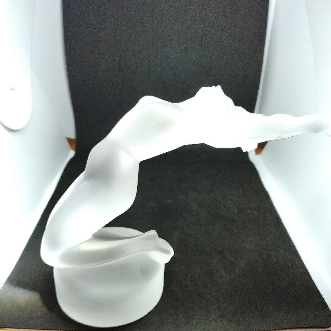 新品LALIQUEラリックガラス裸婦像クリシスラジエターキャップカーマスコット 新品LALIQUEラリックガラス裸婦像クリシスラジエターキャップ