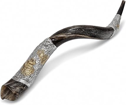 Shofarot Israel Deluxe Set from the Holy Land, Lion of Judah Kudus Horn 26"-30", Silver-Plated Yemenite Kudu Shofar + Free Bag