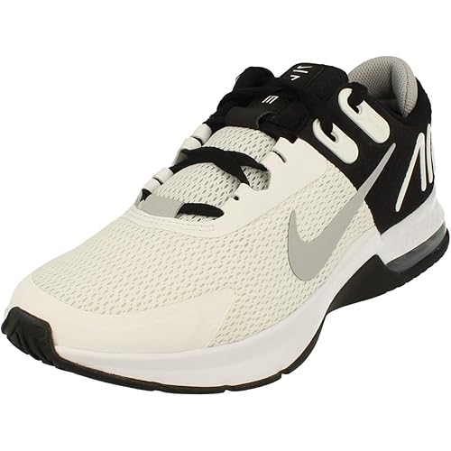Nike Men's Air Zoom Vomero 15 Running Shoe