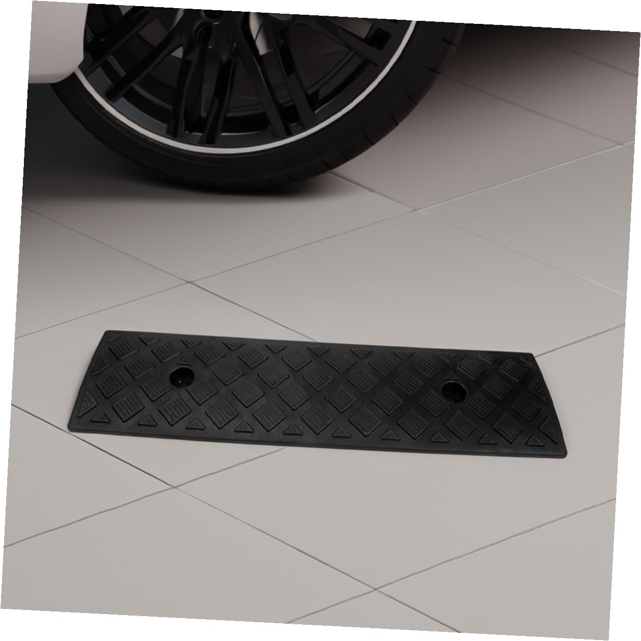 NOLITOY Rampa de Plástico Negra para Motocicleta y Silla de Ruedas, Antideslizante y Resistente Presión, Adecuado para Entrada en Jardín o Puerta, Pack de 2 Unidades