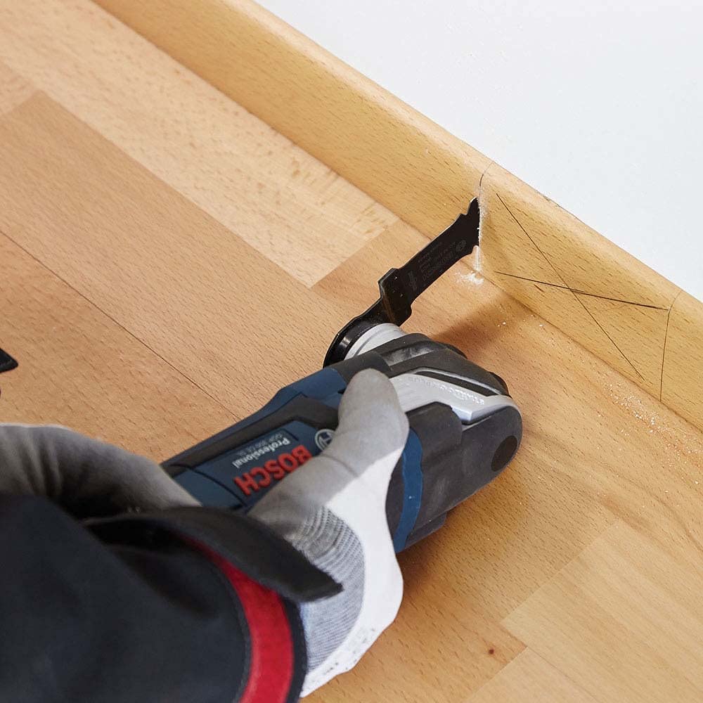 Bosch Professional: narzędzie wielofunkcyjne Multi-Cutter GOP 40-30 400 W & Bosch Accessories 4-CZĘŚCIOWY ZESTAW DO PODŁÓG I ZABUDOWY