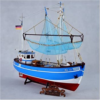 Amazon.com: Lllunimon 1/48 Fishing Boat Model Kit Northern Europe