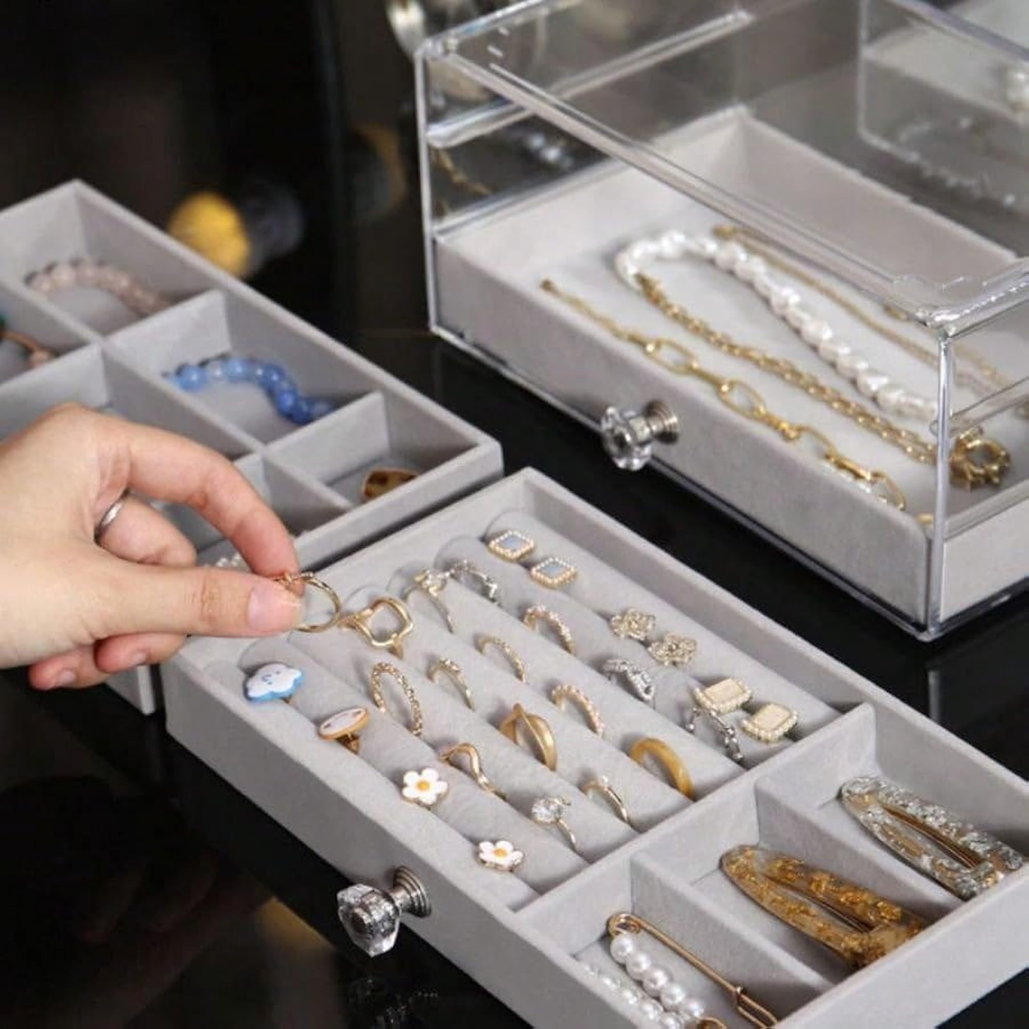 Jewellery Organiser Storage Box, Velvet Case for Necklaces