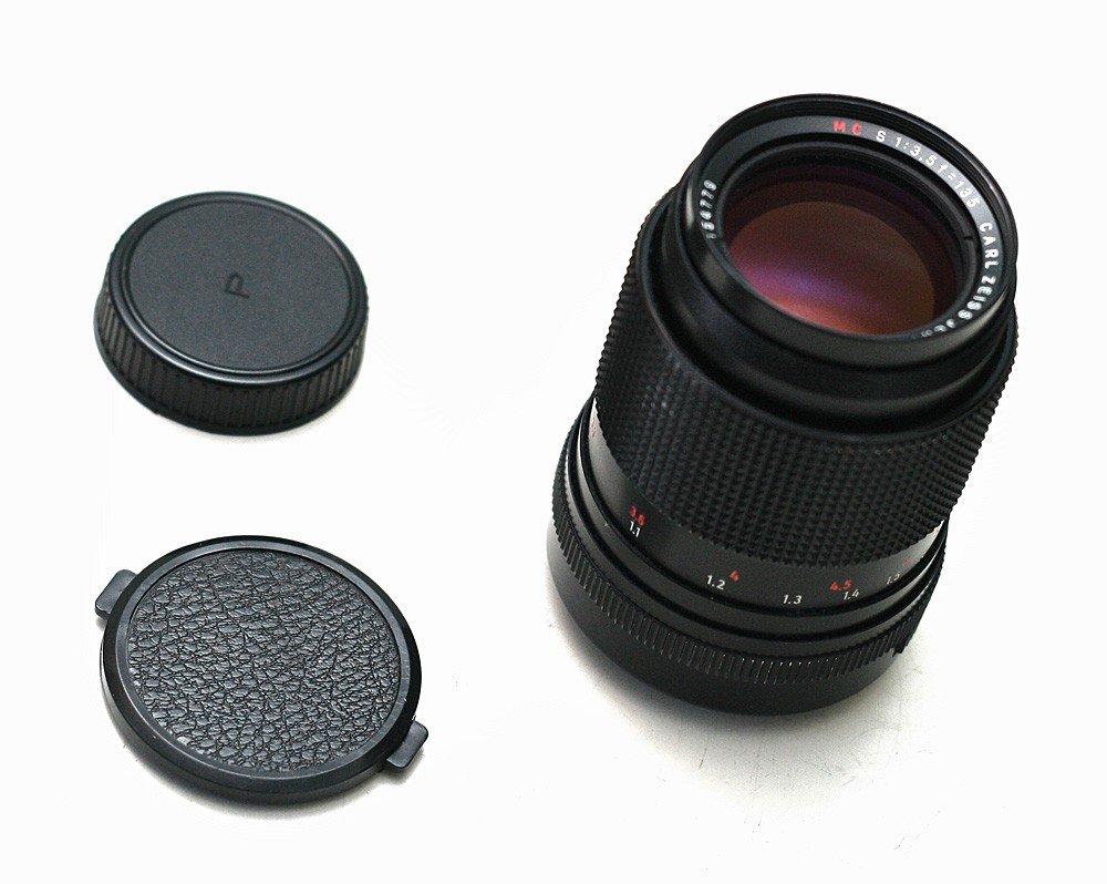 Carl Zeiss Distagon T*2/35 ZE EF　#3933 Carl Zeiss launches Distagon T* 2/35 lens for Canon: DPReview