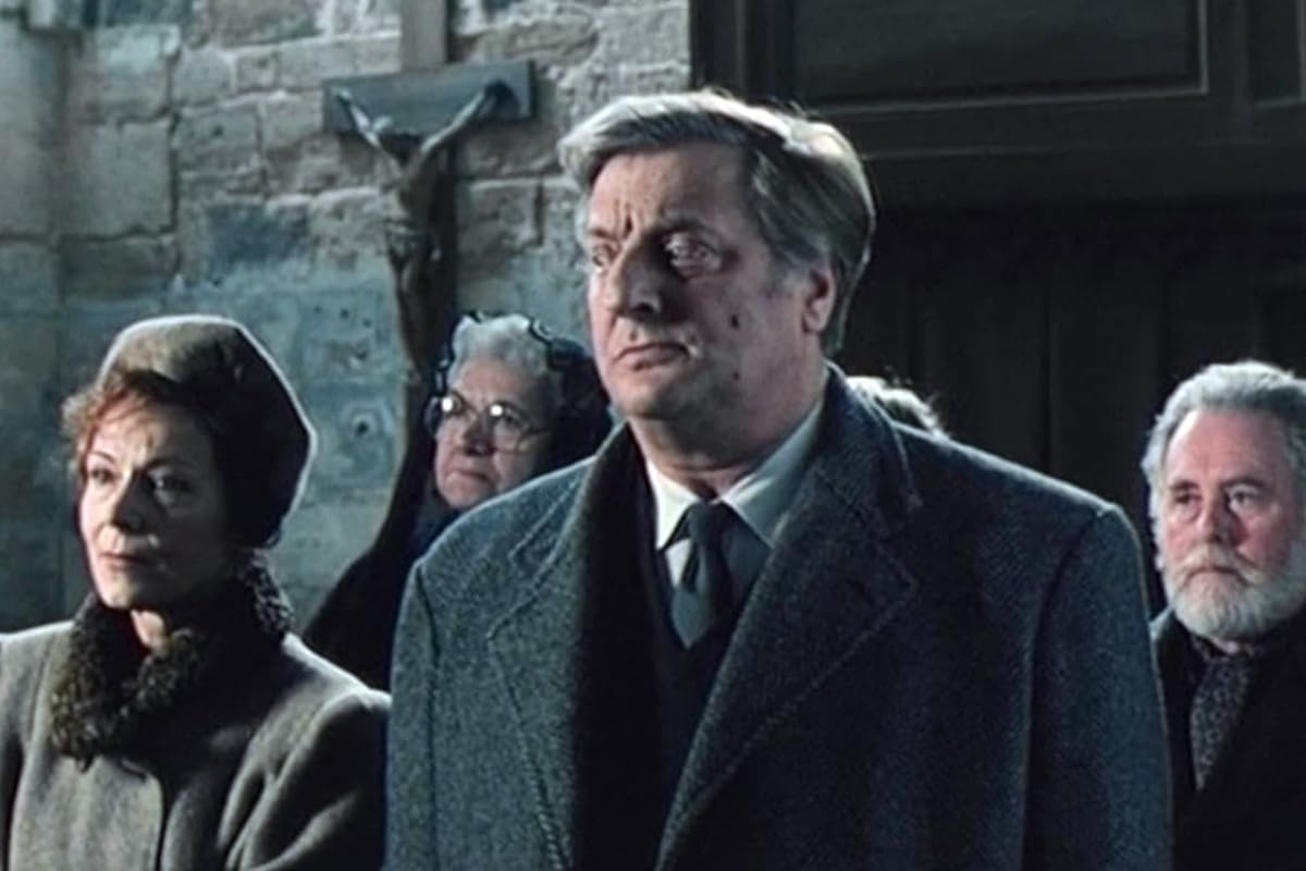 Kommissar Maigret (Deutsche-Gesamtedition) 24 Fälle der Krimi-Serie mit Bruno Cremer nach dem Kult-Klassiker Kriminalroman von Georges-Simenon