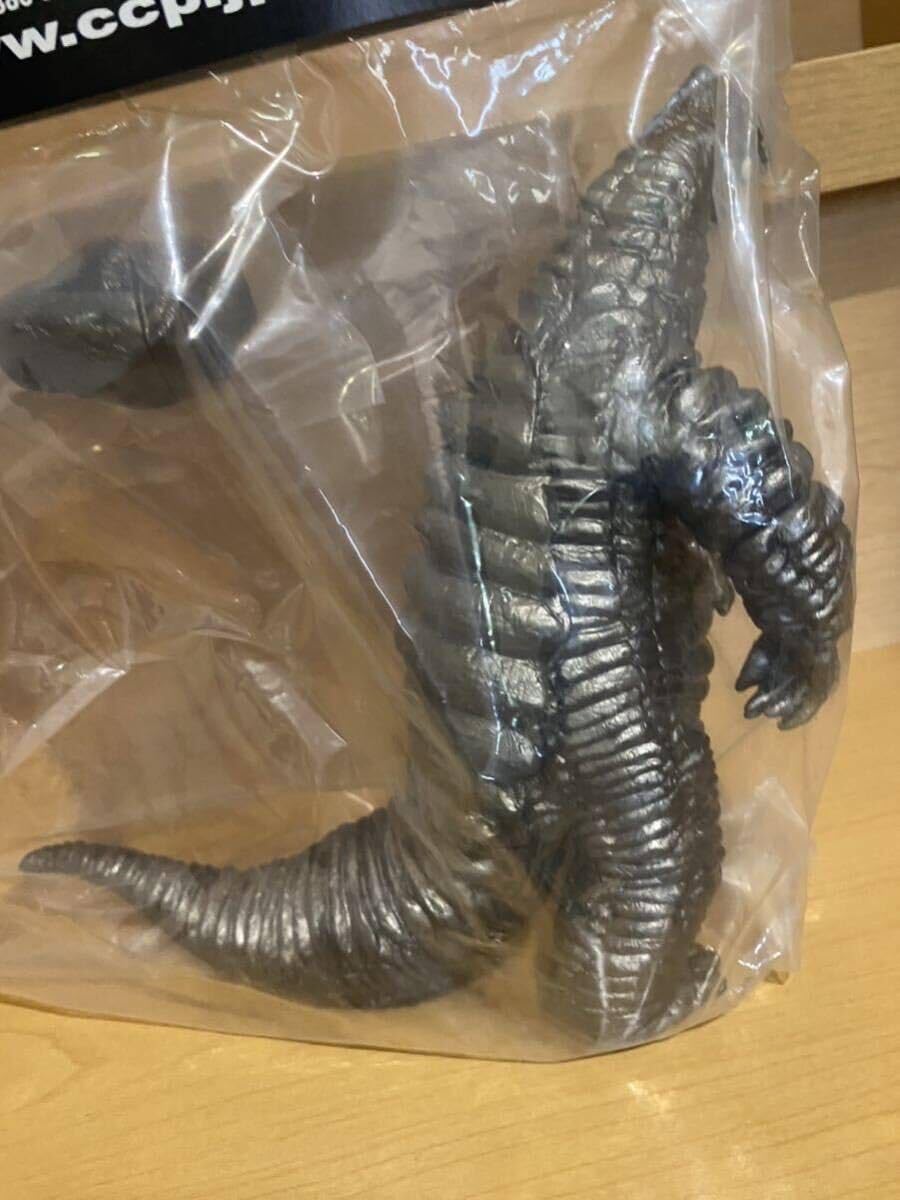 レッドキング二代目（CCP）ガンメタリックver. 500個限定ソフビ未開封 レッドキング二代目（CCP）ガンメタリックver. 500個限定ソフビ未開封